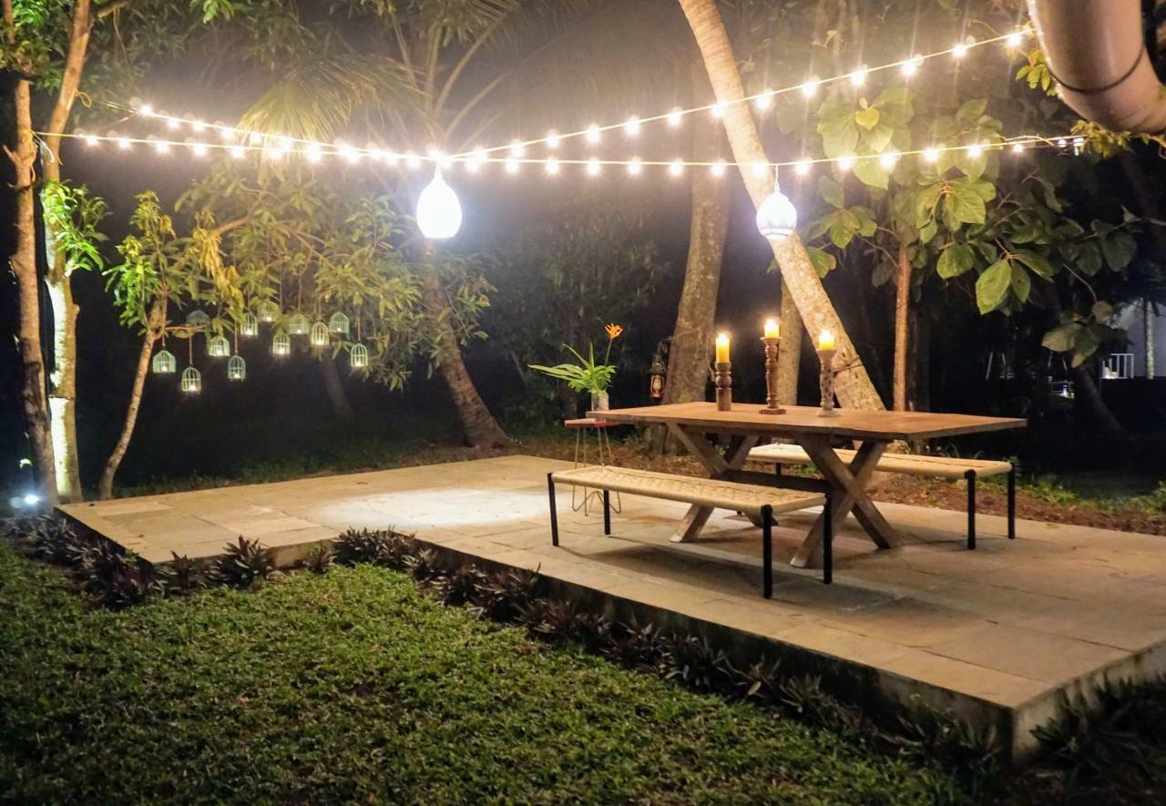 Bed and Breakfast Sunsets And Palm Trees Alappuzha Exterior foto